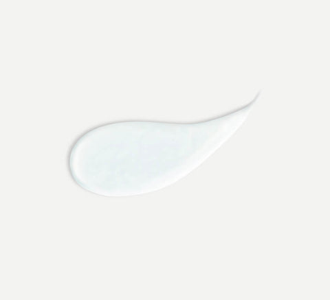 A white creamy liquid smear.